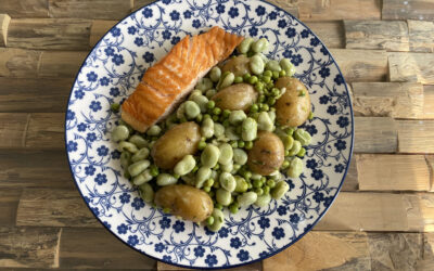 Gegrilde zalm met krieltjes en tuinbonen met erwtjes