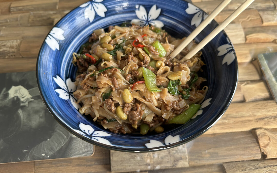 Noodles met paksoi en edamame bonen