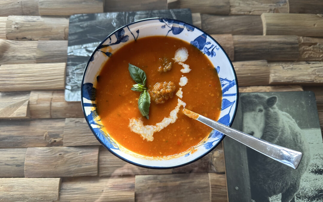 Heerlijke tomatensoep met balletjes